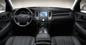 hyundai-equus-black.jpg.webp