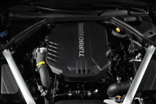 Genesis-G70-engine.webp