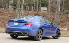 333618_2019_Genesis_G70.webp 333618_2019_Genesis_G70.webp