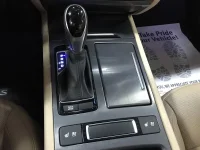 2015-hyundai-genesis-no knob.webp