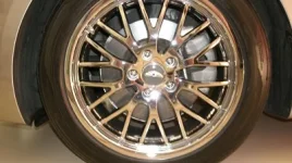 genesis wheel caps 004.webp