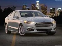 Ford-Fusion_Hybrid_2013_800x600_wallpaper_01.webp