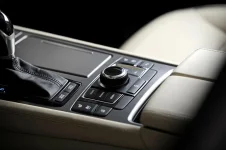 Center Console US Version Debut (Small).webp