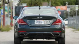 2019-genesis-g70-3-3t-review-1080.webp