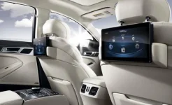 2015-hyundai-genesis-sedan-interior-photo-557022-s-520x318.webp