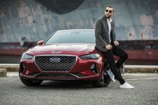 Dani_Ryan_cars_0052.webp
