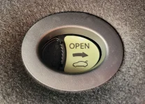 1651093114397.png