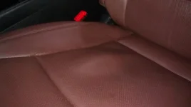 Gennyseats1.webp
