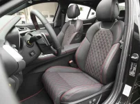 2018-Genesis-G70-Review-WILSON-20.webp