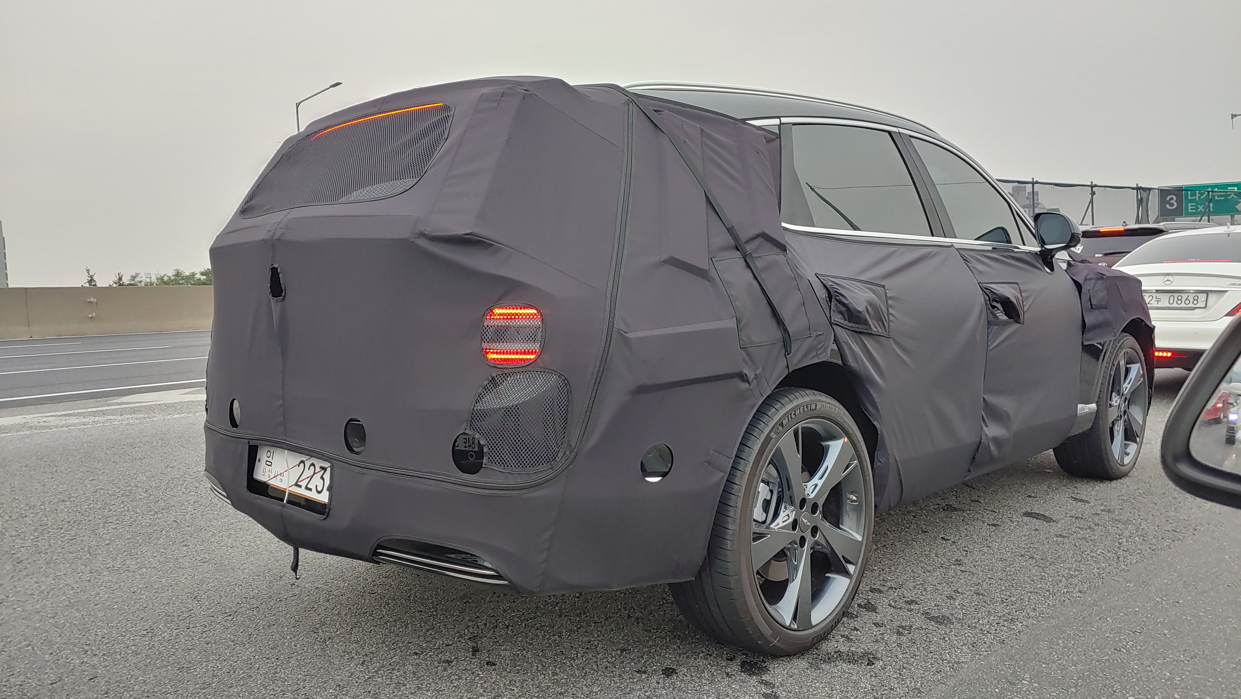 a8HDQ9W.jpg