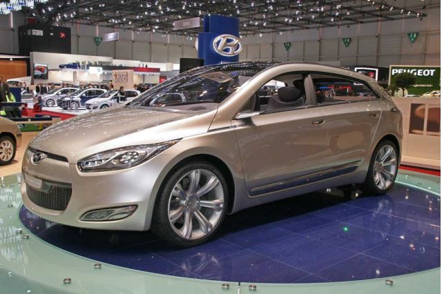 2006_hyundai_genus_concept_100010299_m.jpg