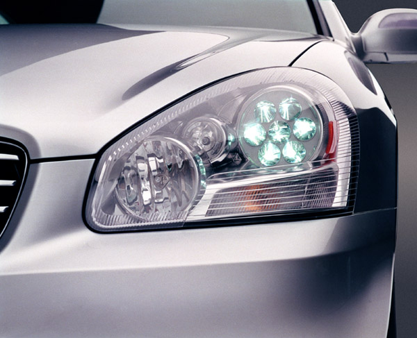 q45-hid-gatling-gun-headlights.jpg