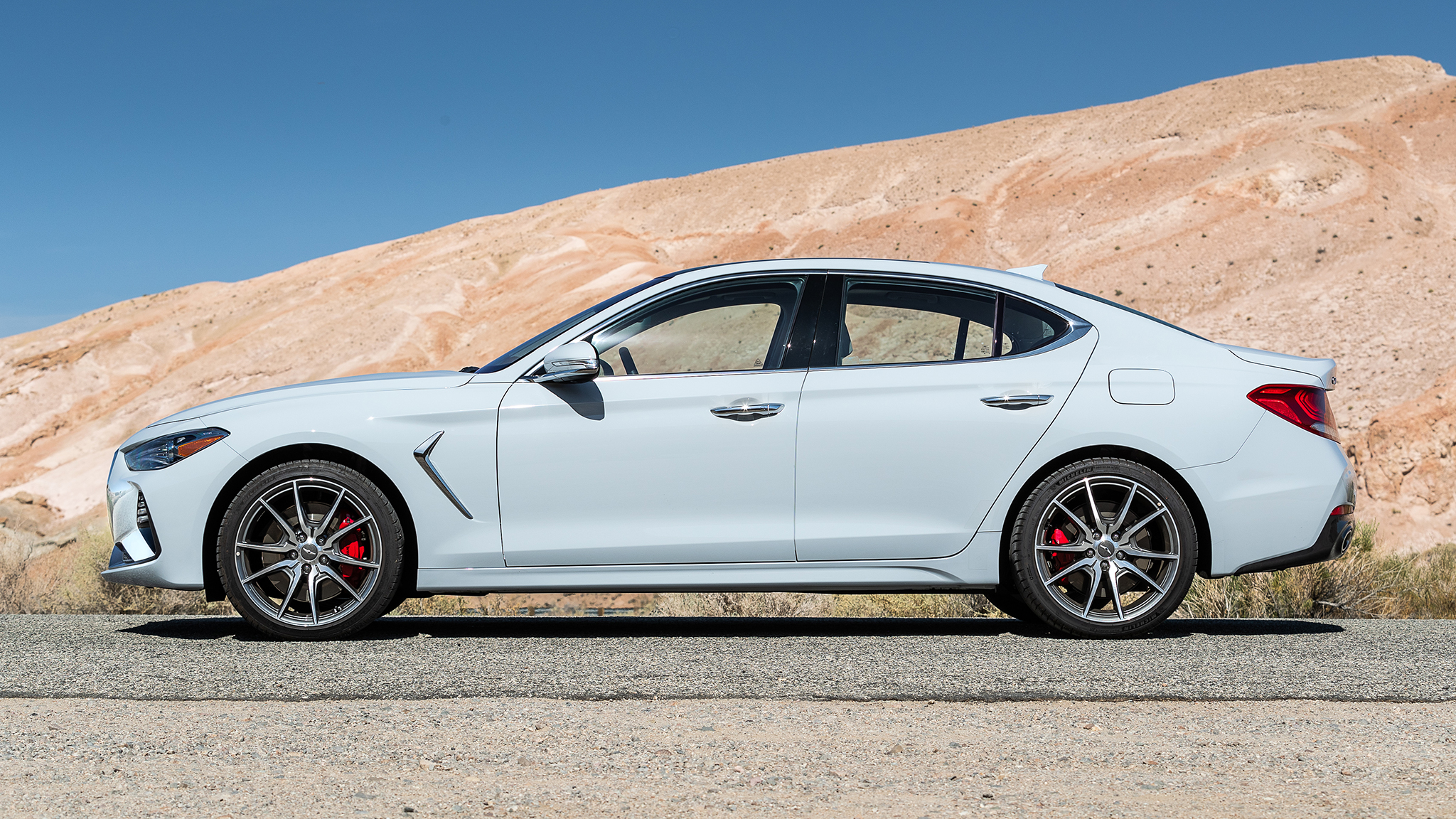 www.motortrend.com